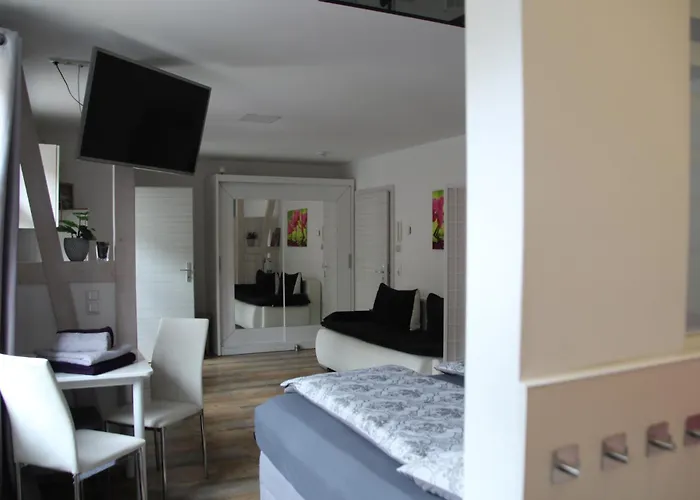 Apartment Charmant *